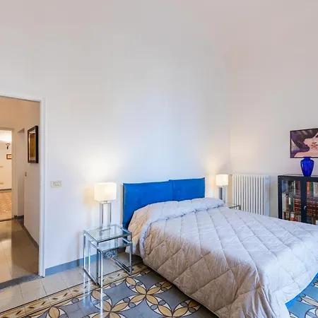 Apartment Guelfa Classic And Elegant *